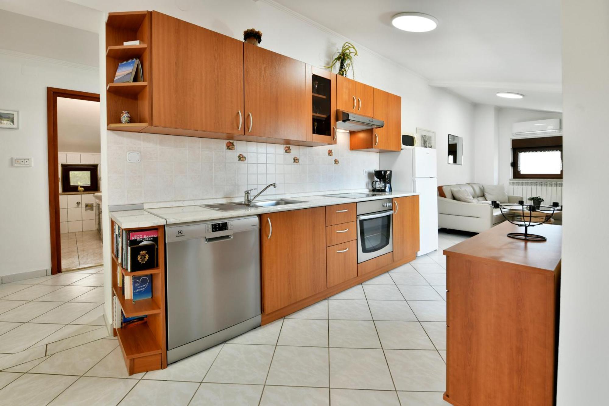 Apartments Pilic Rosini Exterior photo