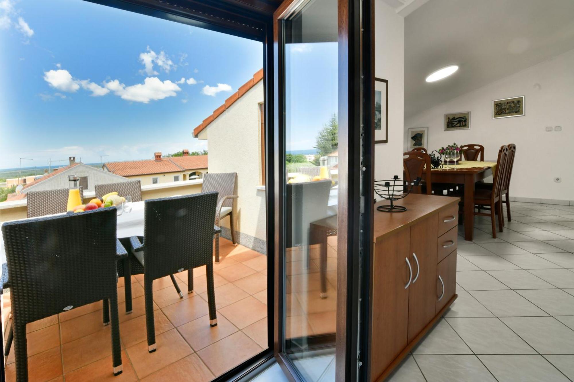 Apartments Pilic Rosini Exterior photo