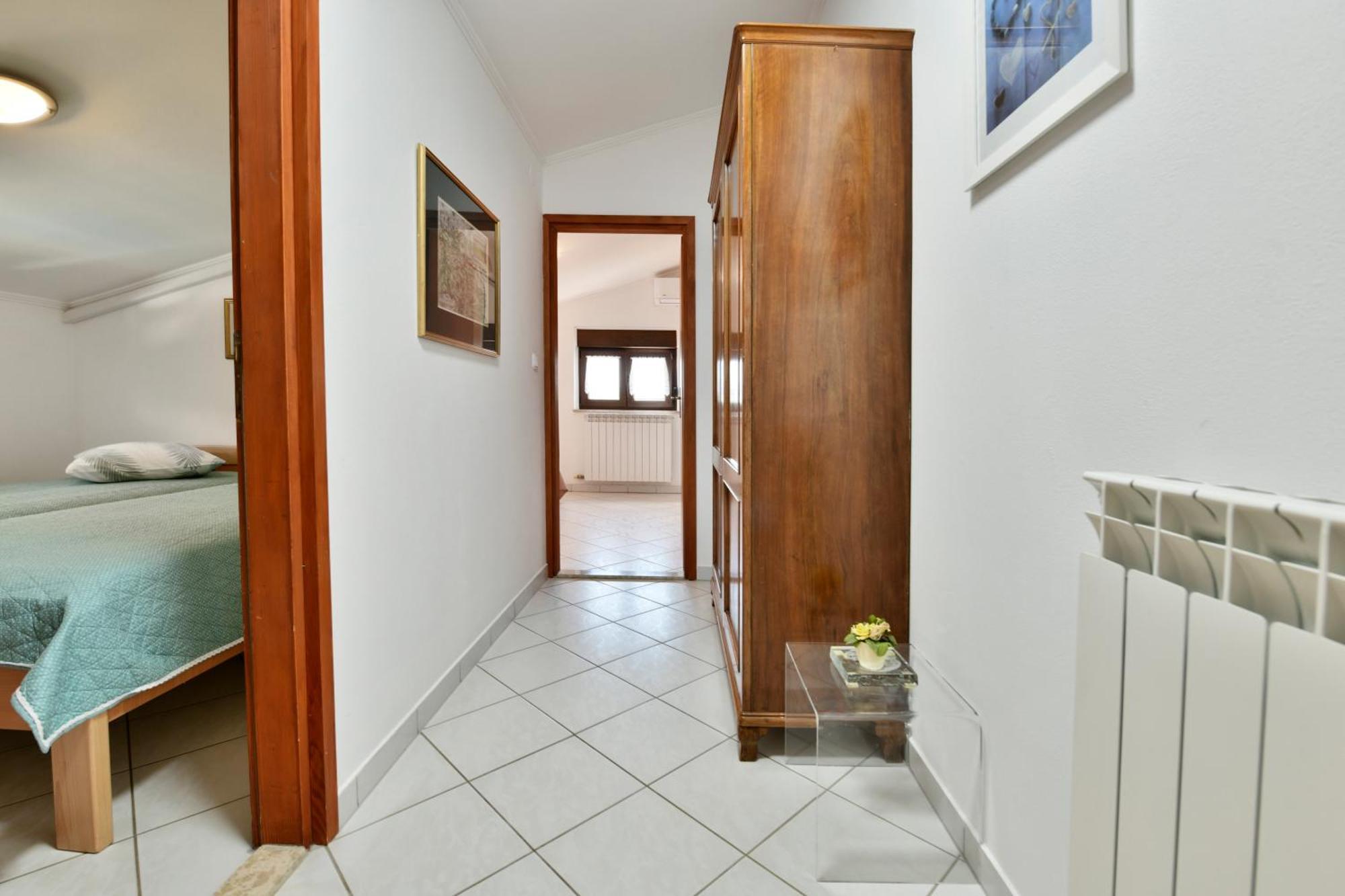 Apartments Pilic Rosini Exterior photo