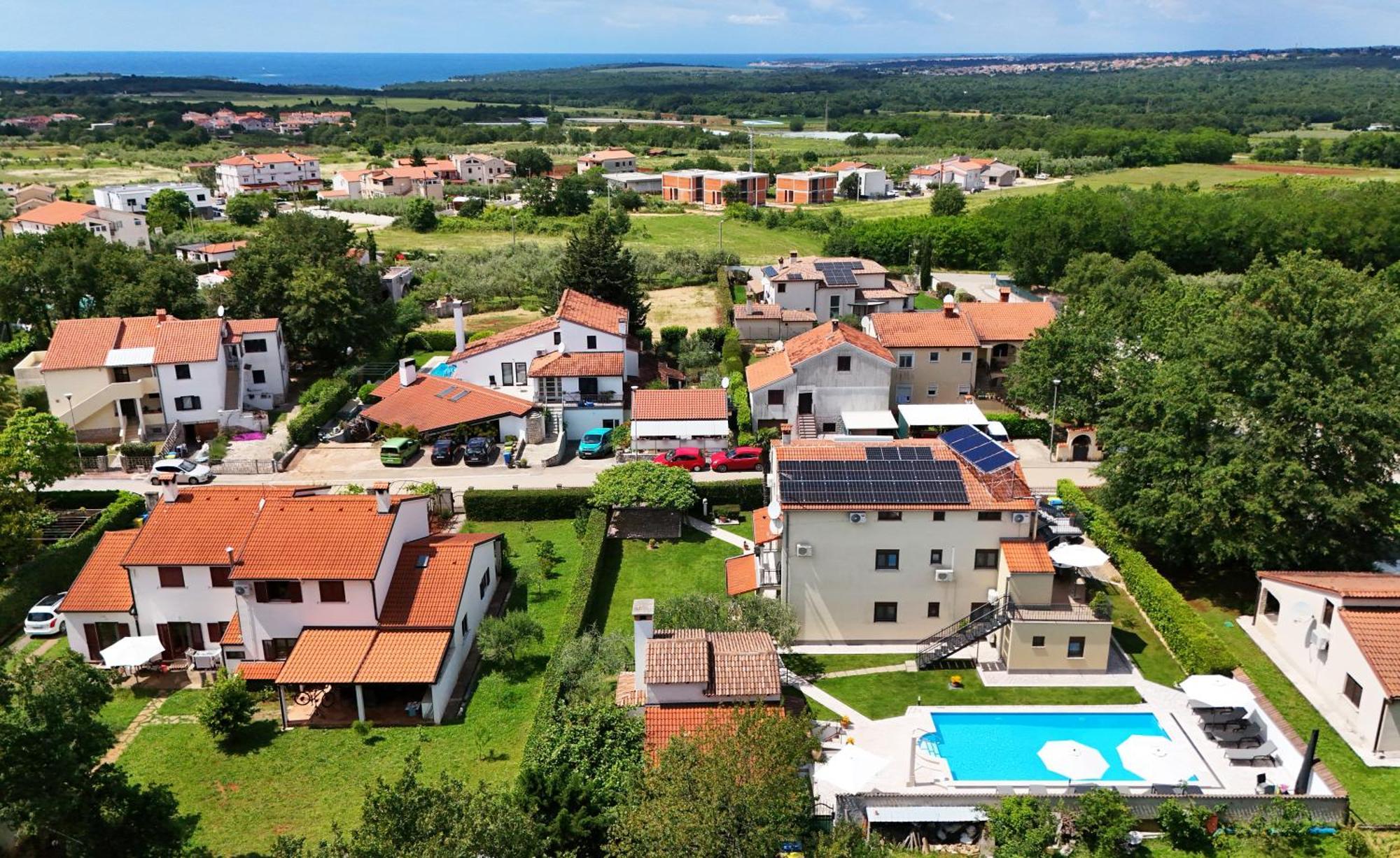 Apartments Pilic Rosini Exterior photo